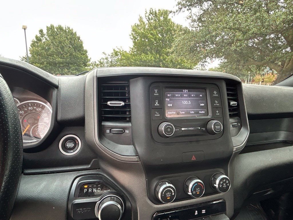 Used 2021 RAM 2500 Tradesman w/ Chrome Appearance Group RWD image 22