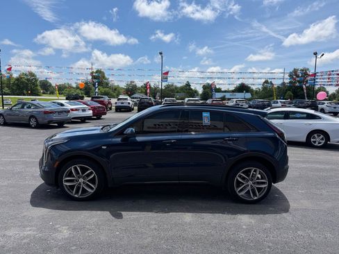 Used 2019 Cadillac XT4 Sport w/ Cold Weather Package AWD/4WD image 9