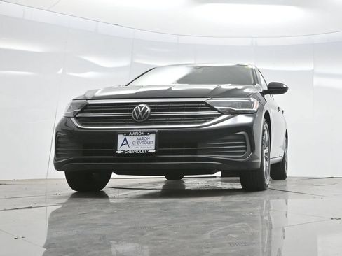 Used 2024 Volkswagen Jetta SE FWD image 59