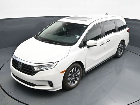 Used 2024 Honda Odyssey EX-L image 16