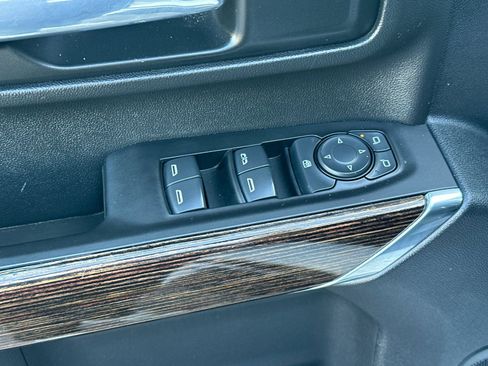 Used 2021 GMC Sierra 2500 SLE w/ SLE Value Package; image 12