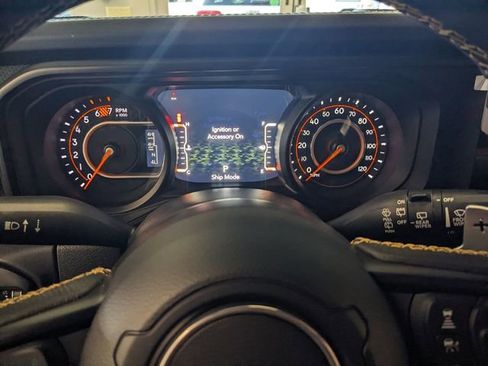 New 2025 Jeep Wrangler Unlimited Rubicon 392 image 18