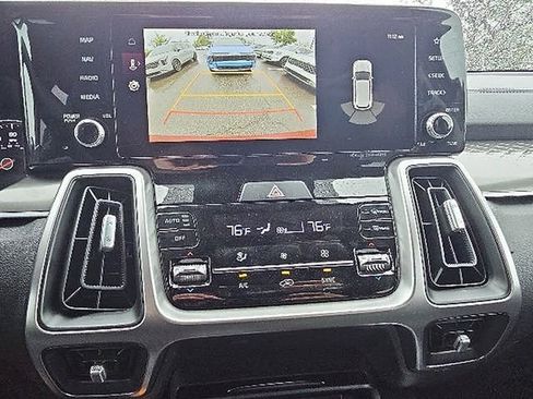 Certified 2023 Kia Sorento S FWD image 13