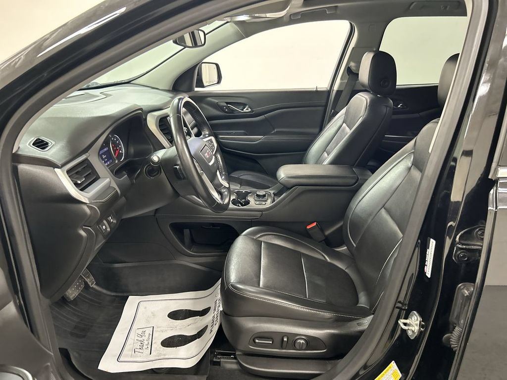 Used 2021 GMC Acadia SLT w/ LPO, Floor Liner Package AWD/4WD image 9