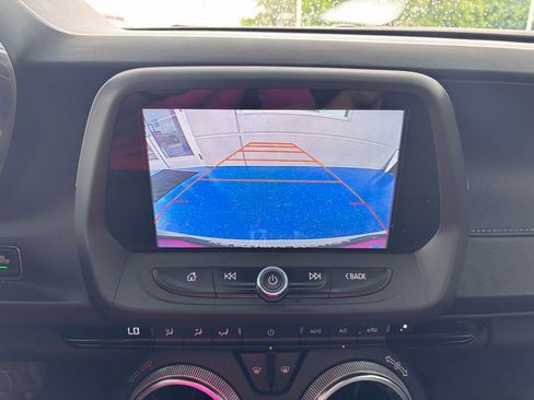 Used 2017 Chevrolet Camaro SS RWD image 22