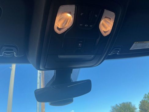 Used 2020 RAM 1500 Big Horn image 18