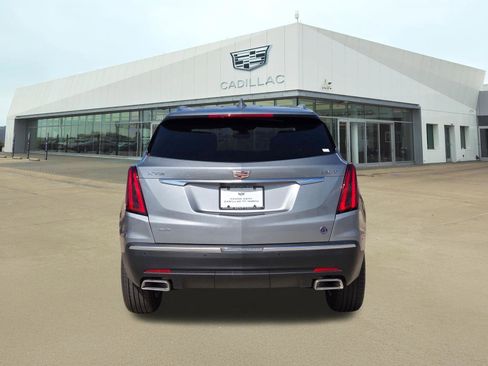 New 2026 Cadillac XT5 Luxury w/ LPO, Floor Liner Package AWD/4WD image 5