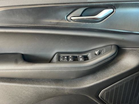 New 2025 Jeep Grand Cherokee L Laredo w/ Luxury Tech Group I image 11