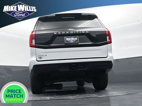New 2025 Ford Expedition Active image 22