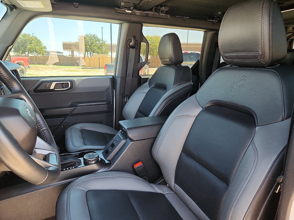 Used 2024 Ford Bronco Black Diamond AWD/4WD image 8