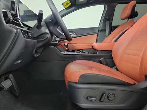 Used 2023 Kia Sportage SX FWD image 18