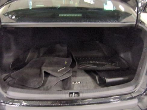 Used 2022 Toyota Corolla SE w/ Carpet Mat Package (TMS) image 12