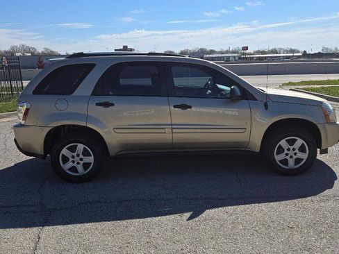 Used 2006 Chevrolet Equinox LS image 6