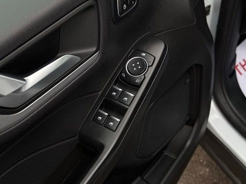 Certified 2025 Ford Escape Platinum image 12