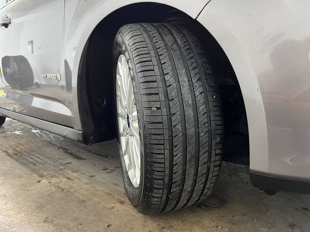 Used 2014 Ford C-MAX SEL w/ Equipment Group 302A FWD image 30