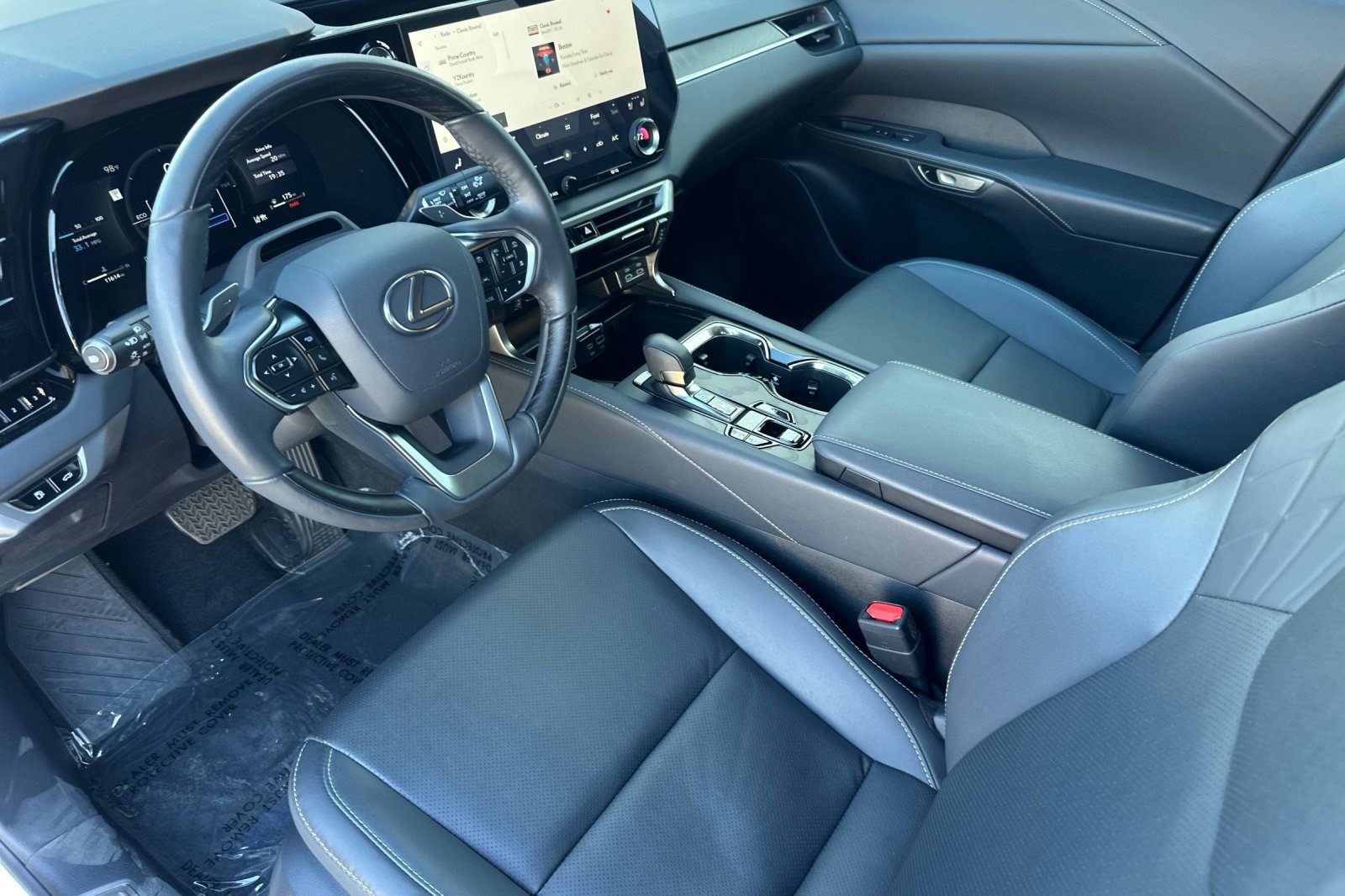 Certified 2026 Lexus RX 350h w/ Convenience Package AWD/4WD image 11
