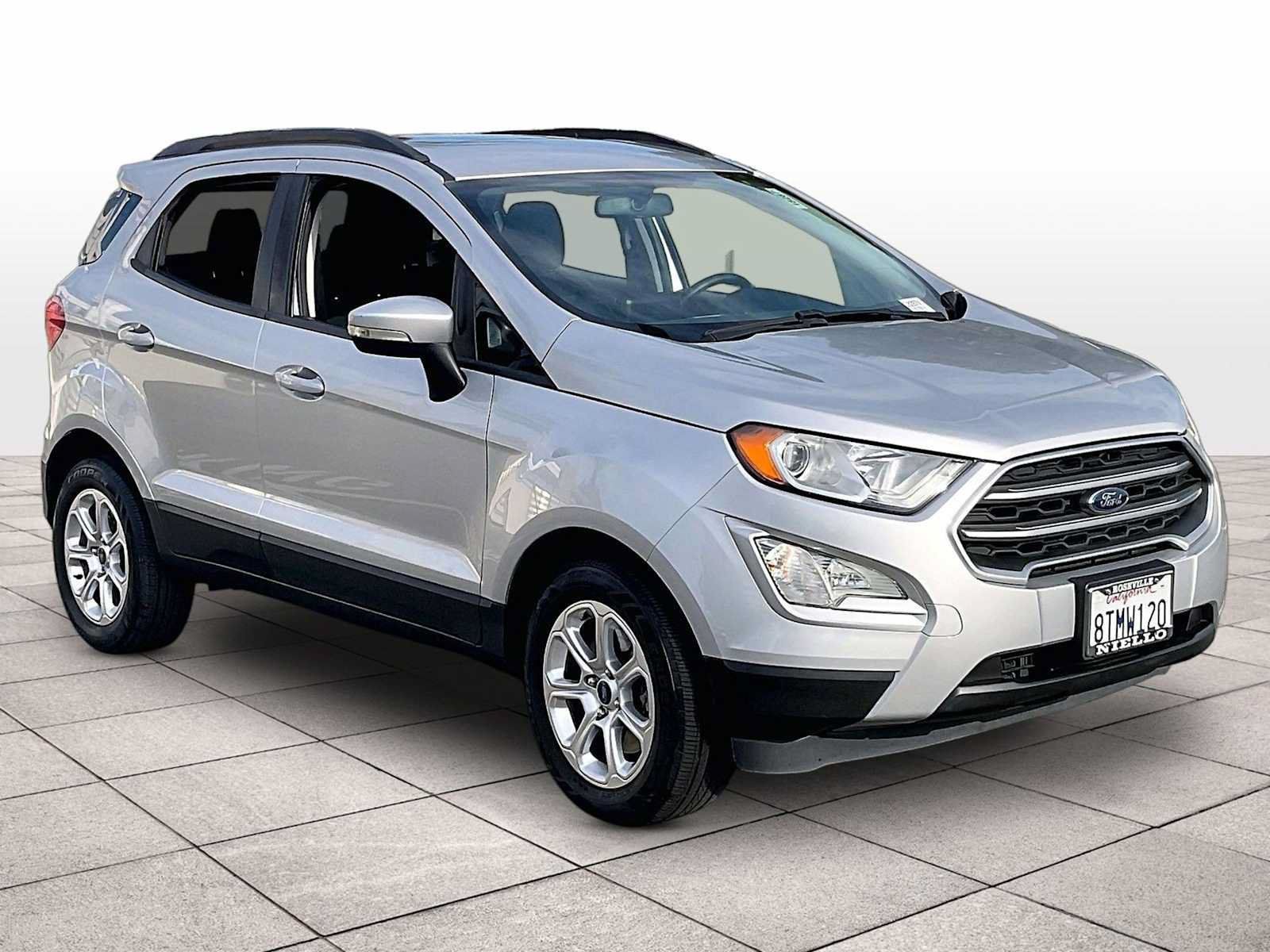 Used 2020 Ford EcoSport SE w/ SE Convenience Package FWD image 2