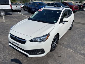 Used 2022 Subaru Impreza 2.0i Premium image 1