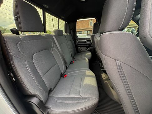 Used 2022 RAM 1500 Big Horn AWD/4WD image 29