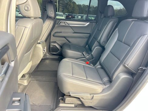 Certified 2024 GMC Acadia Elevation w/ Luxury Package image 29