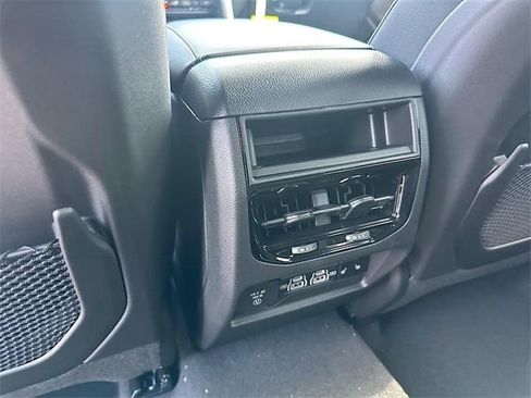 New 2024 Jeep Grand Cherokee Limited 4xe AWD/4WD image 19