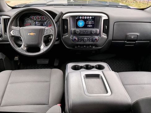 Used 2018 Chevrolet Silverado 1500 LT w/ All Star Edition image 15