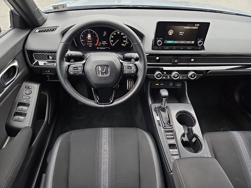 Used 2023 Honda Civic Sport image 11