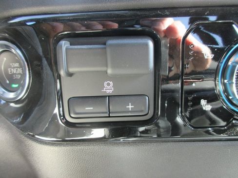 New 2026 GMC Sierra 1500 Elevation image 20