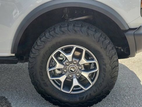 Certified 2025 Ford Bronco Badlands AWD/4WD image 8