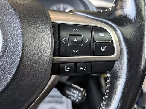 Used 2021 Lexus RX 350L Premium w/ Premium Package image 24