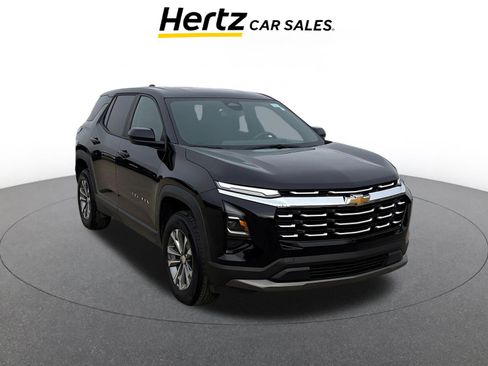 Used 2025 Chevrolet Equinox LT image 1