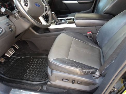Used 2011 Ford Edge Sport w/ Driver Entry Pkg AWD/4WD image 7