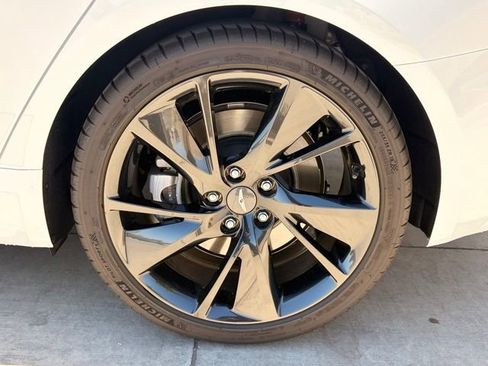 Used 2023 Genesis G70 3.3T w/ Sport Advanced Package RWD image 8
