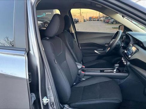 Certified 2024 Nissan Kicks SV image 8