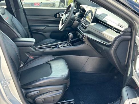Certified 2025 Jeep Compass Trailhawk AWD/4WD image 21