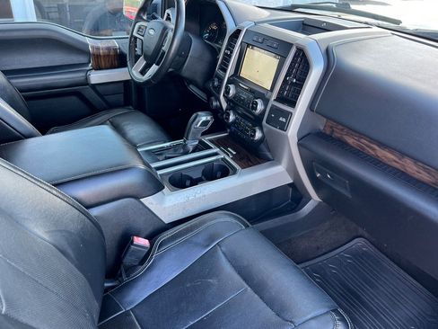 Used 2018 Ford F150 Lariat w/ Equipment Group 502A Luxury image 15