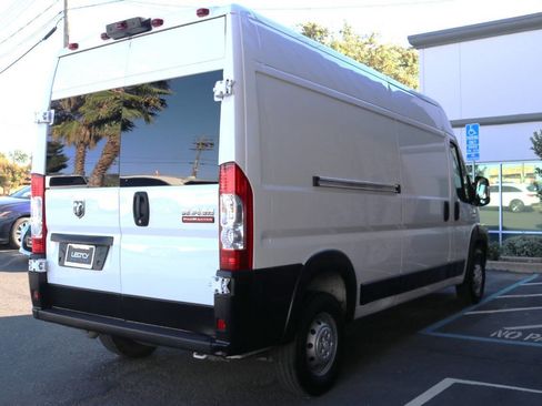 Used 2021 RAM ProMaster 2500 image 5