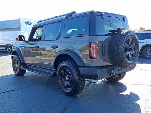 New 2025 Ford Bronco Outer Banks image 5