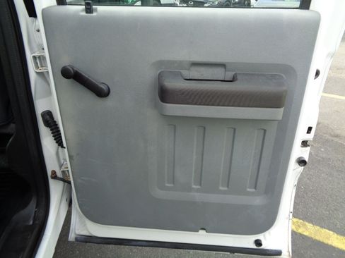 Used 2013 Ford F250 XL image 28