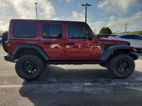Used 2021 Jeep Wrangler Unlimited Sport image 8
