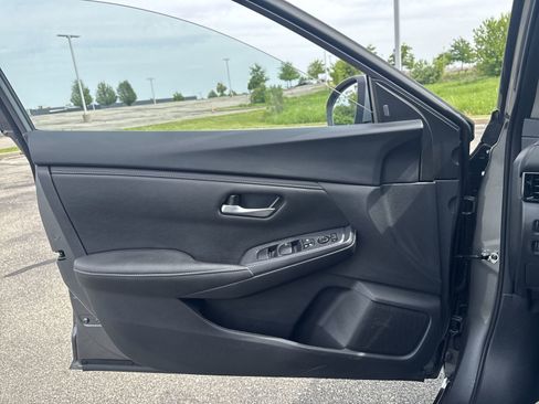 Certified 2025 Nissan Sentra SV w/ All-Weather Package FWD image 28
