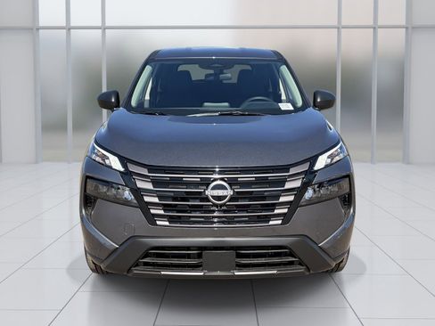 New 2026 Nissan Rogue S image 9