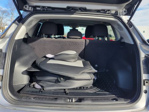 Used 2021 Jeep Compass Sport image 12