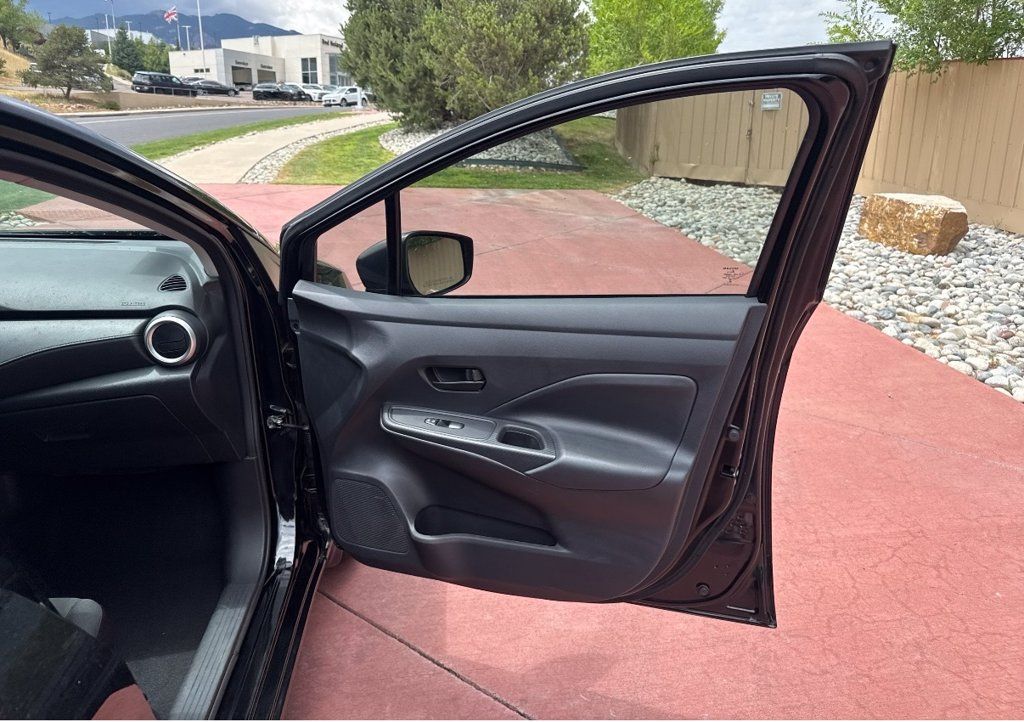 Used 2024 Nissan Versa S w/ Trunk Package FWD image 28