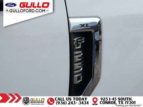 Certified 2022 Ford F250 XL w/ Power Equipment Group image 30