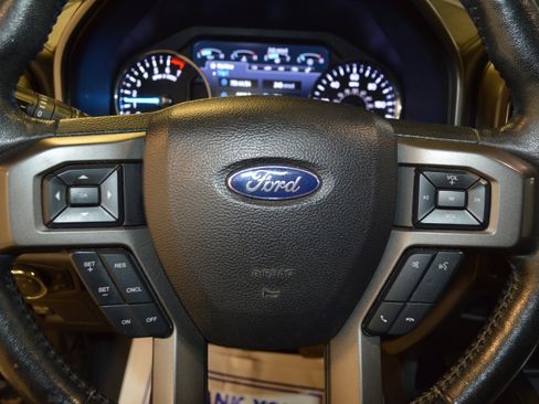 Used 2020 Ford Expedition XLT w/ Equipment Group 202A image 19