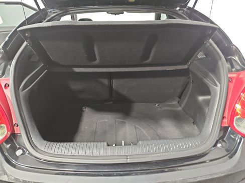 Used 2013 Hyundai Veloster Turbo w/ Ultimate Pkg image 23