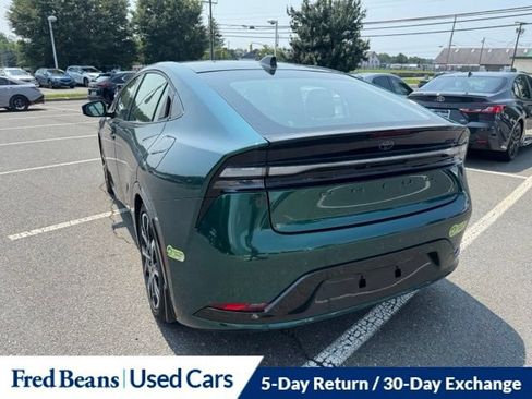 Used 2025 Toyota Prius Plug-In Hybrid FWD image 14