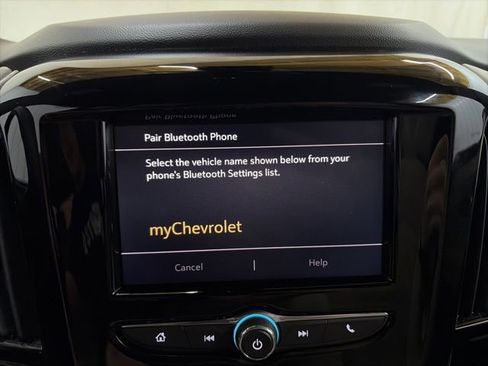 Used 2023 Chevrolet Traverse LS AWD/4WD image 52
