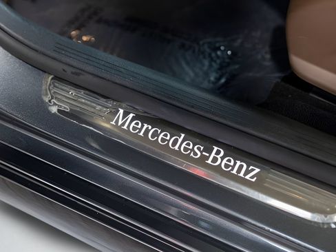 Used 2022 Mercedes-Benz E 450 4MATIC Sedan w/ Driver Assistance Package image 42